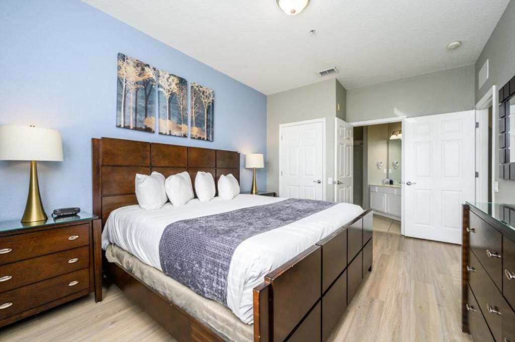 Apartment Beautiful Lakeview Condo, Vista Cay - 3013