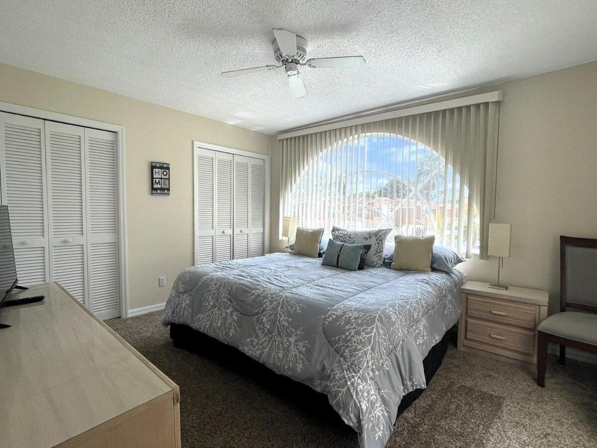Ventura Village Grove Townhome Holiday home Orlando