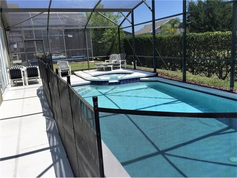 Holiday home Lovely 4bd Gm Pool Hm Glenbrook-1616msd *