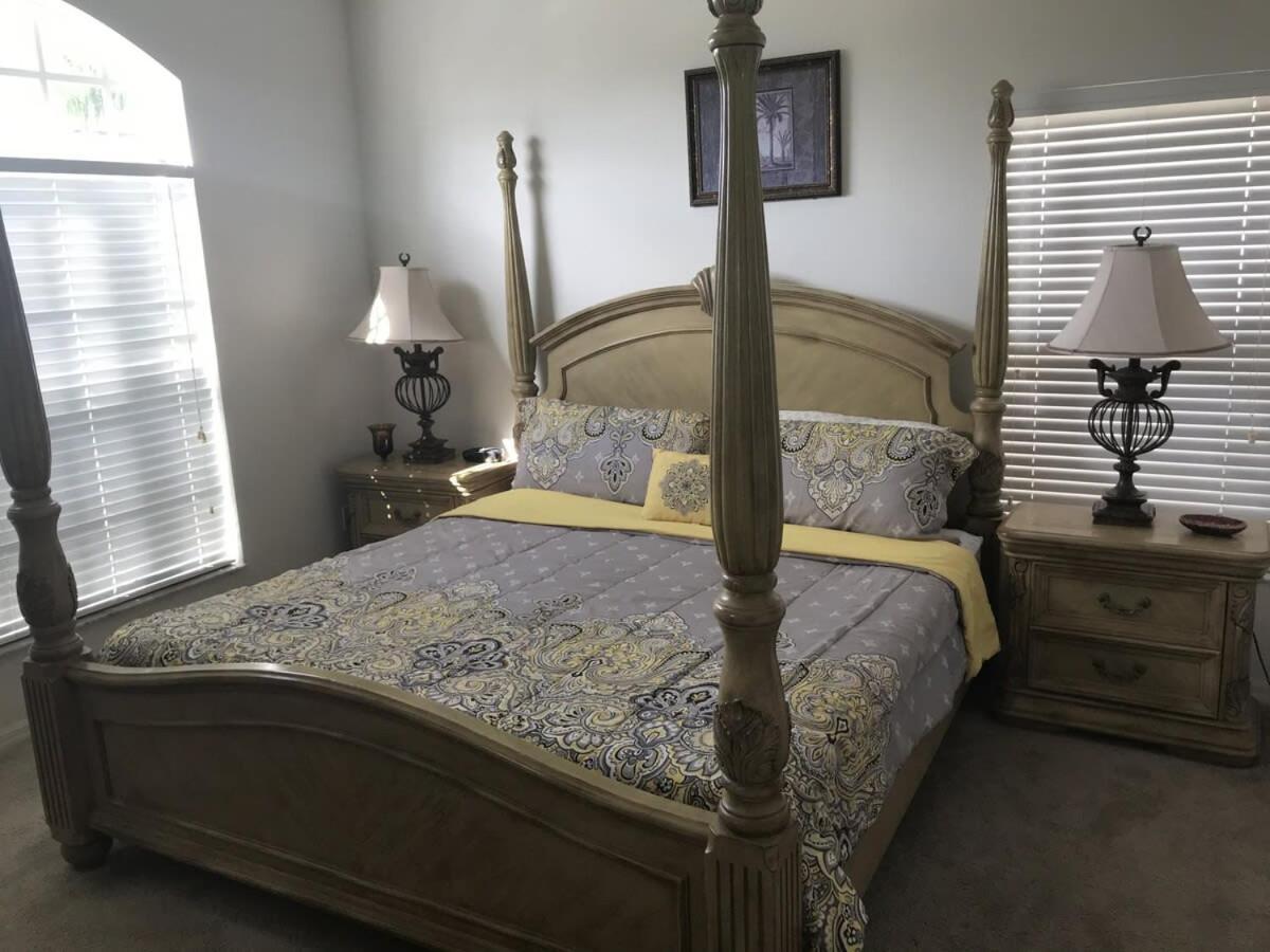 Holiday home Lovely 4bd Gm Pool Hm Glenbrook-1616msd *