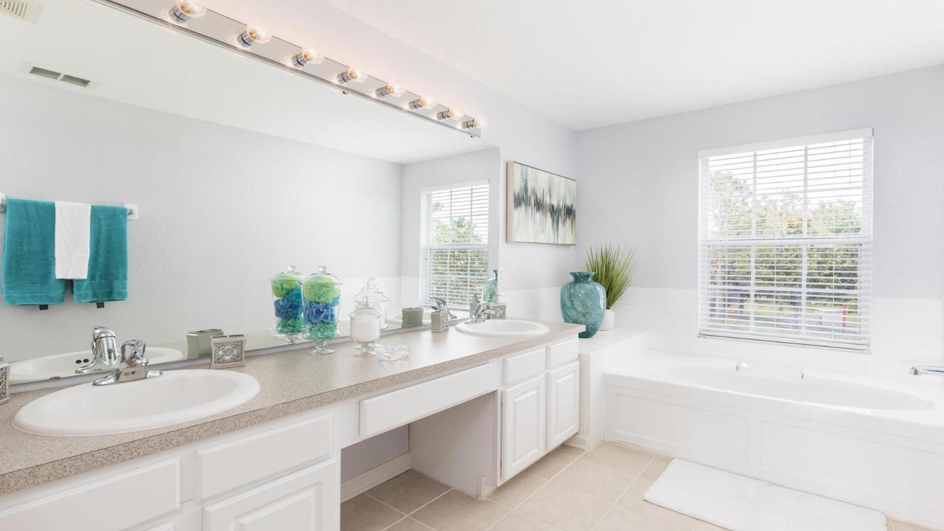 Villa - Windsor Hills 994