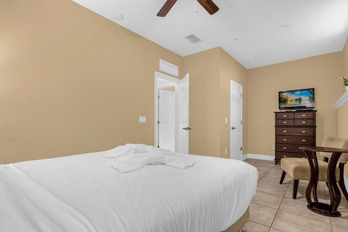 Sunny Memorial Day In Fl - Townhome By Disney! Holiday home Orlando