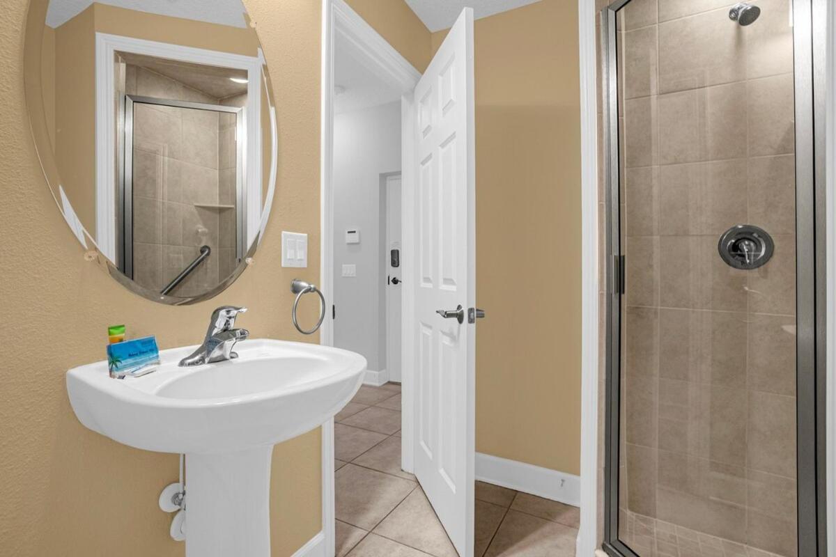 Holiday home Sunny Memorial Day In Fl - Townhome By Disney!