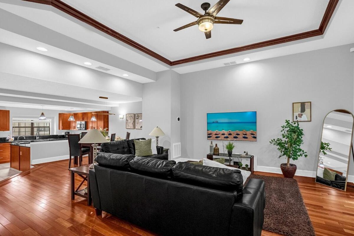 Sunny Memorial Day In Fl - Townhome By Disney! Holiday home