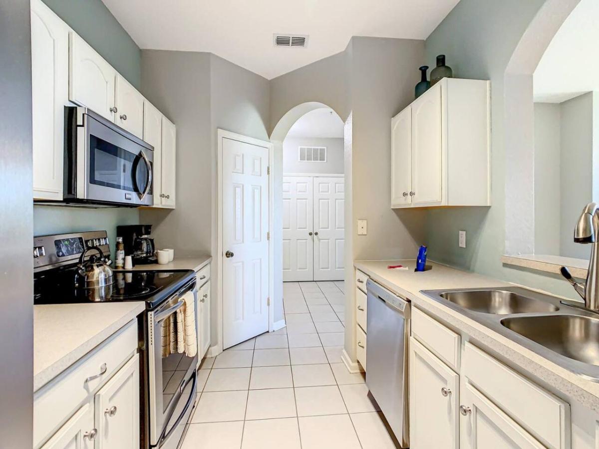 Apartment Windsor Hills Themed Condo, 2.5mi To