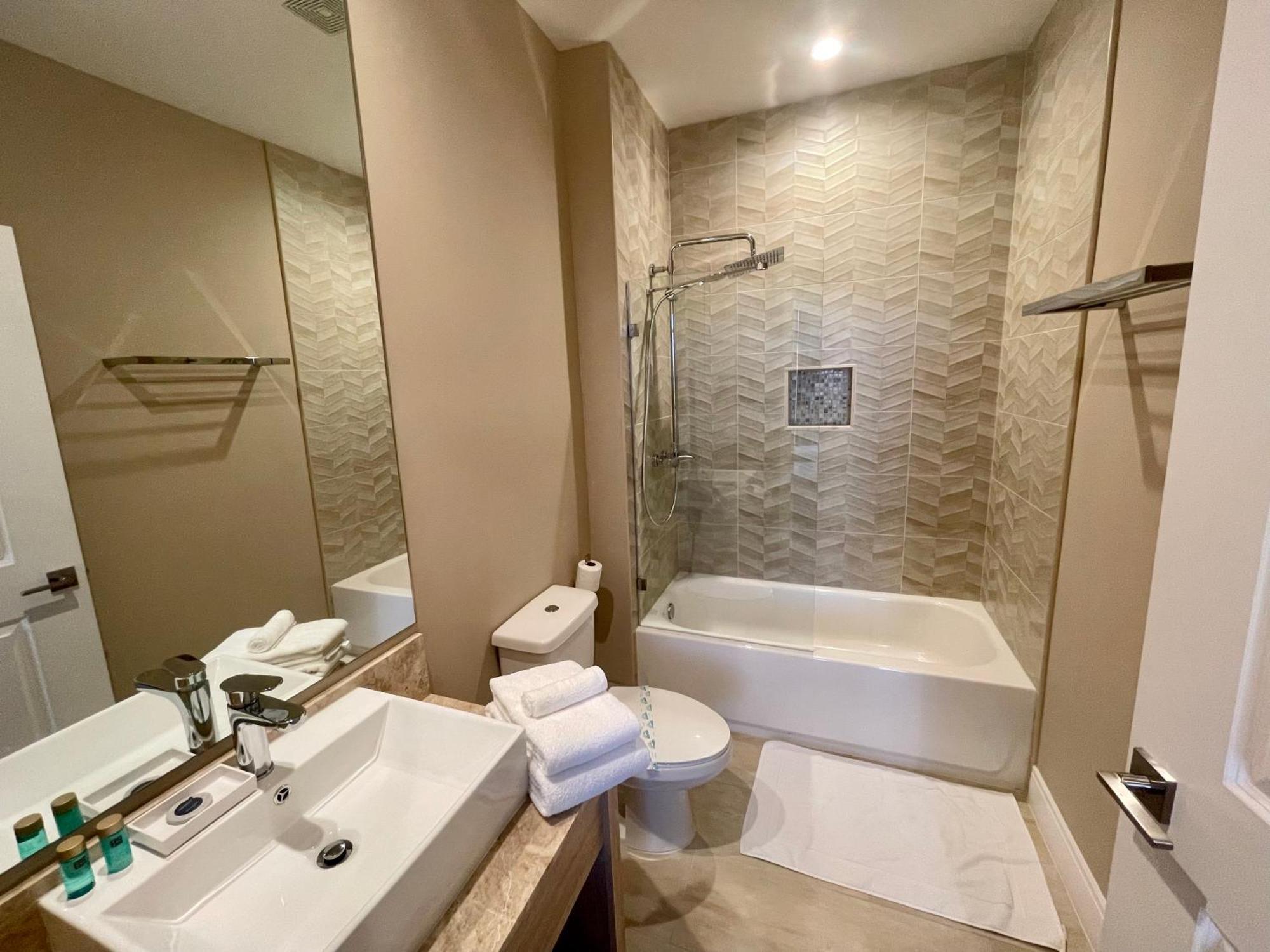 Holiday home In 7 Min From Parks And 20 From Universal - Sleeps 8! 4 Bedrooms Each With A Private Bathroom Orlando
