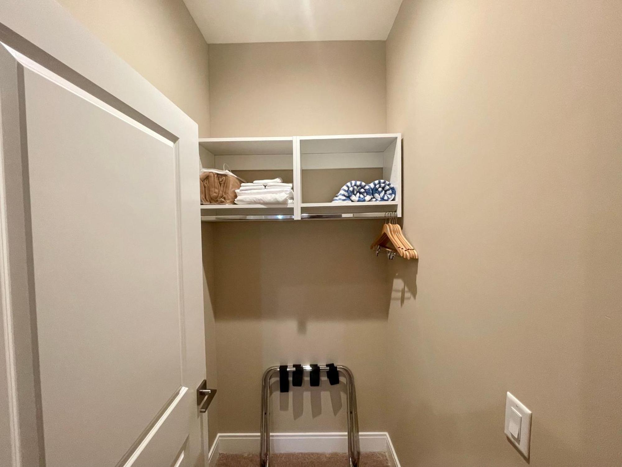 In 7 Min From Parks And 20 From Universal - Sleeps 8! 4 Bedrooms Each With A Private Bathroom Holiday home