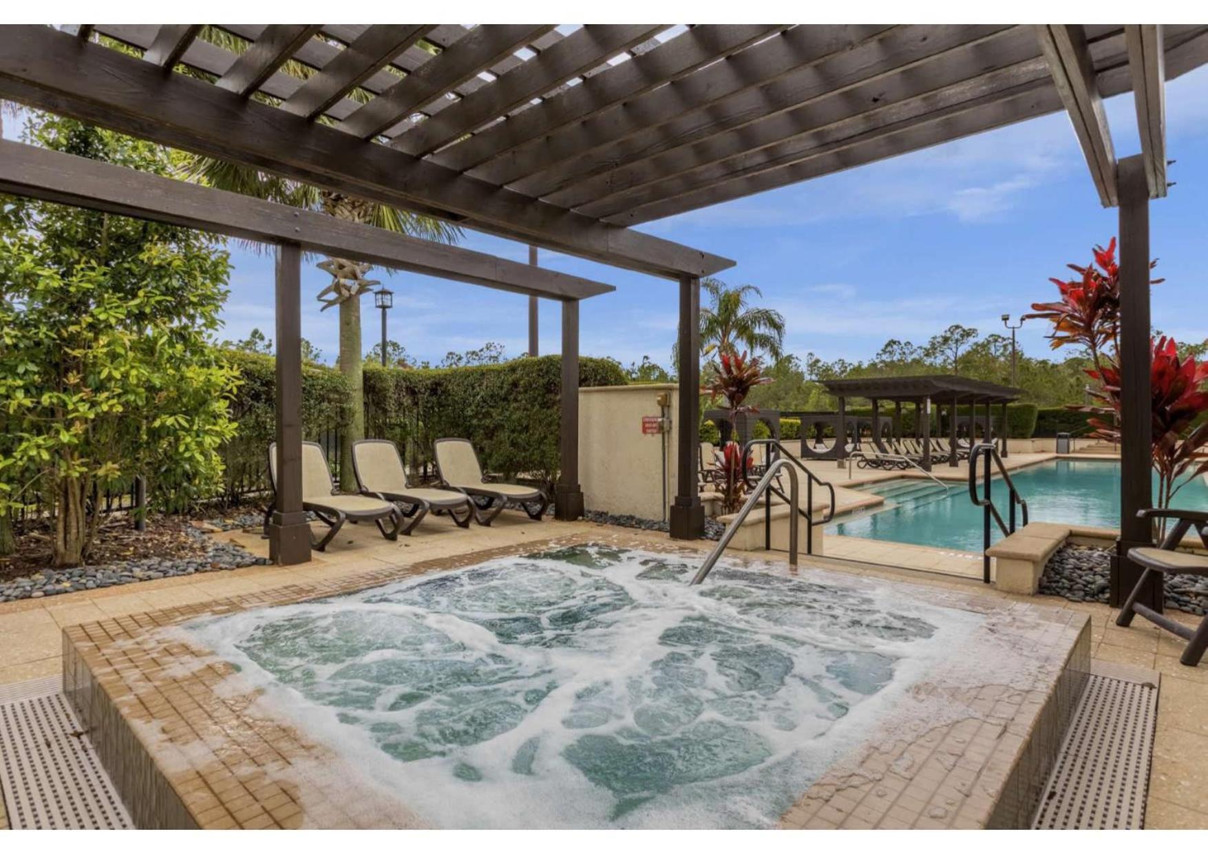 Memorial Day - Renovated Townhome By Disney! Holiday home Orlando
