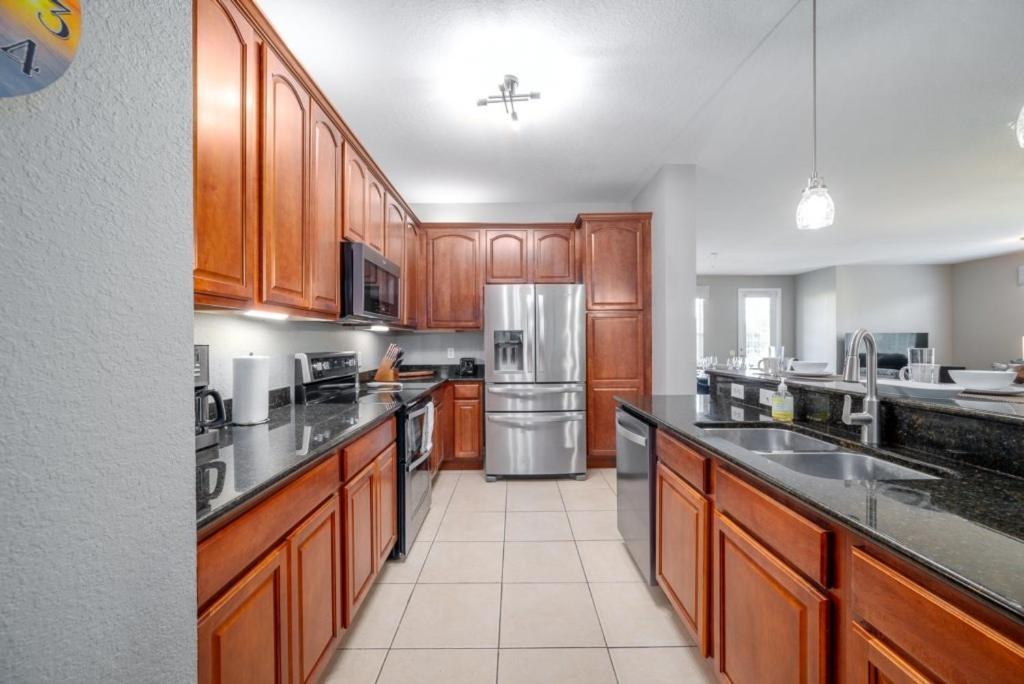 Vista Cay Luxury Rhapsody *