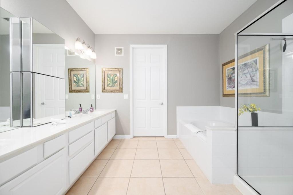Vista Cay Luxury Rhapsody Orlando