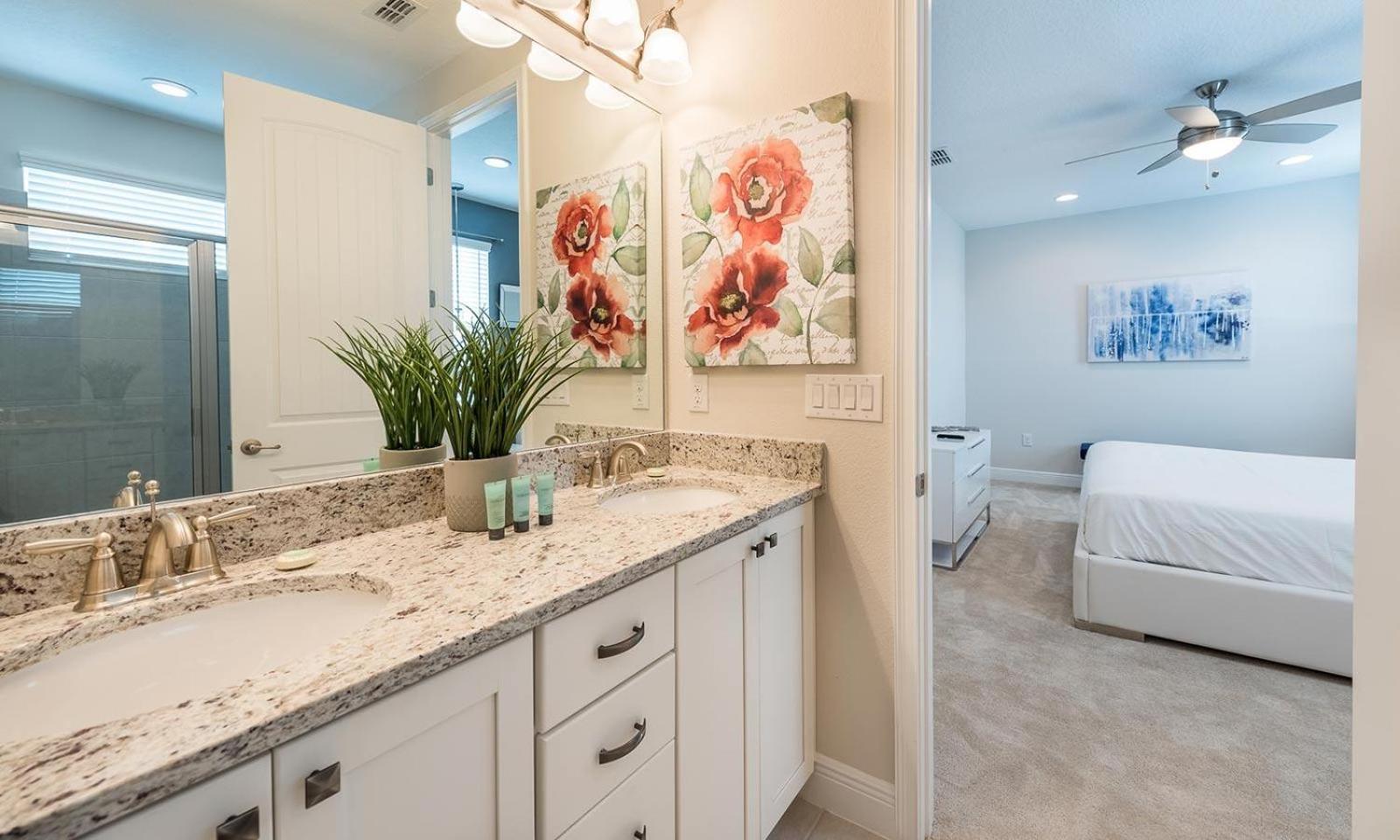 Modern 6 Bdrm Retreat With Private Pool In Encore Orlando