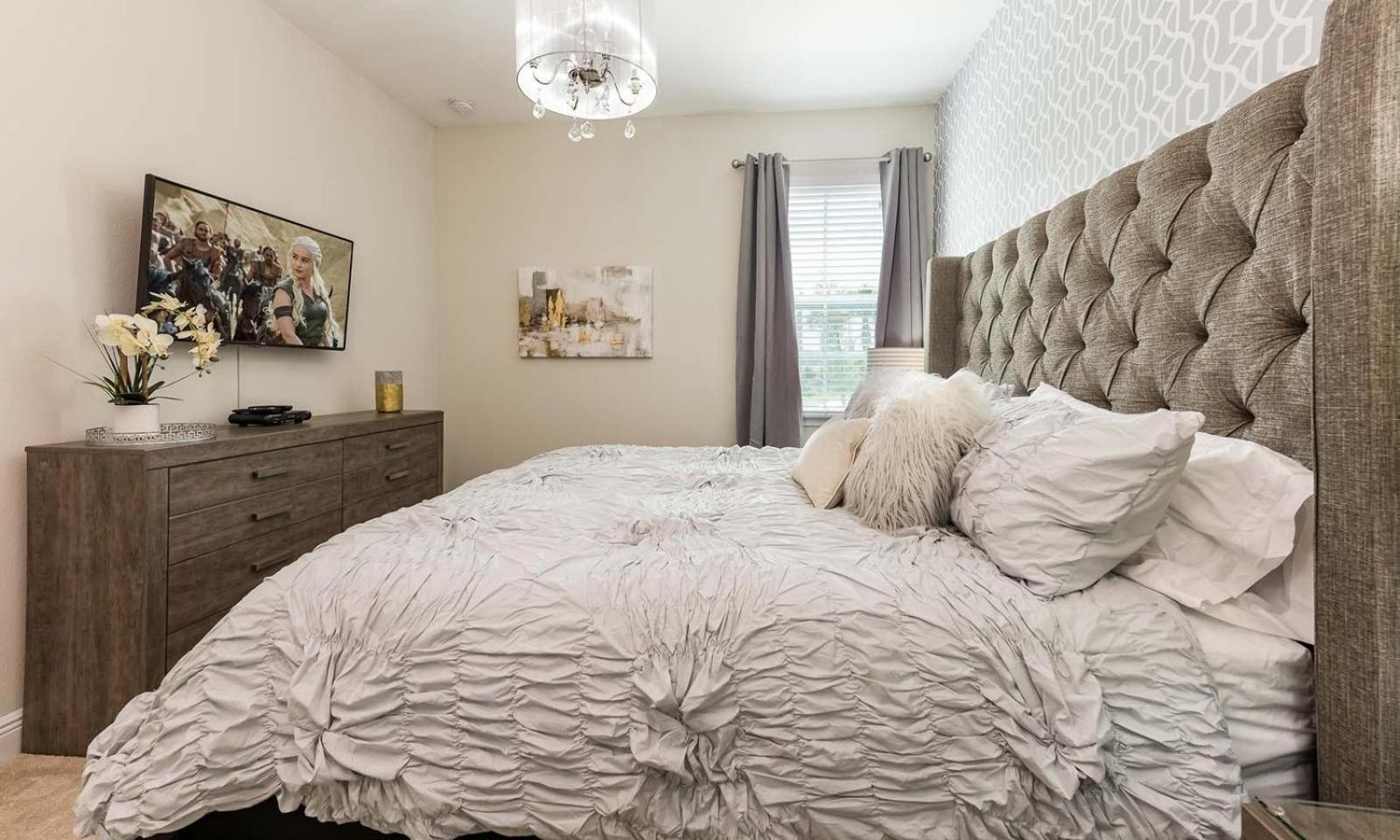 Charming Colorful 4 Bdrm With Fun Loft In Encore Holiday home *