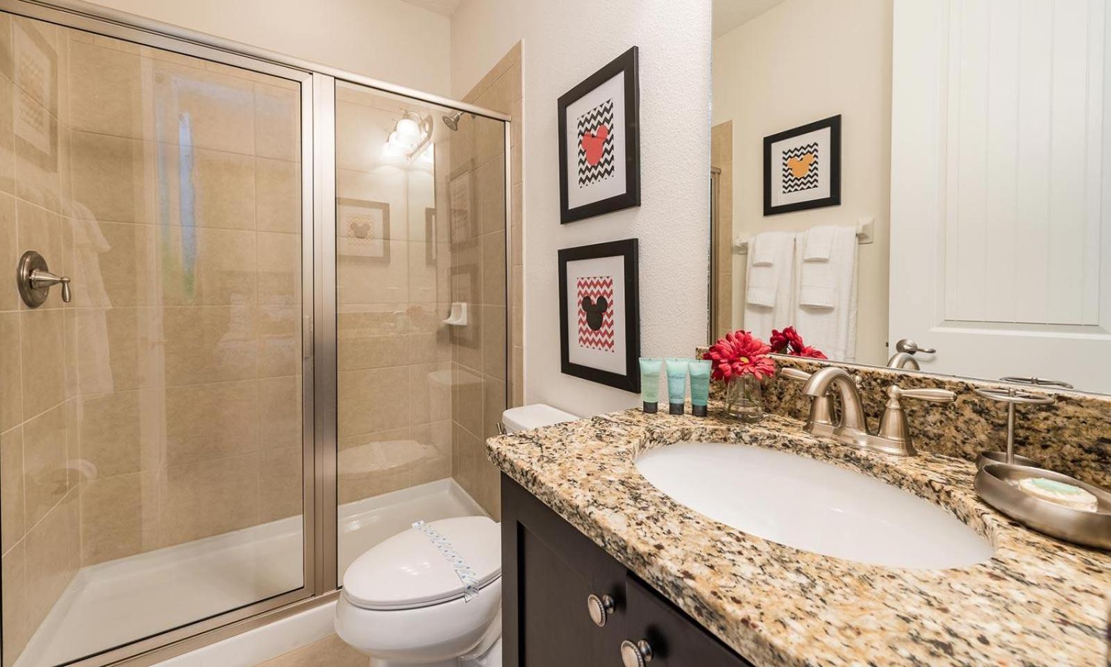 Cute 6 Bdrm With Pool Oasis In Encore *