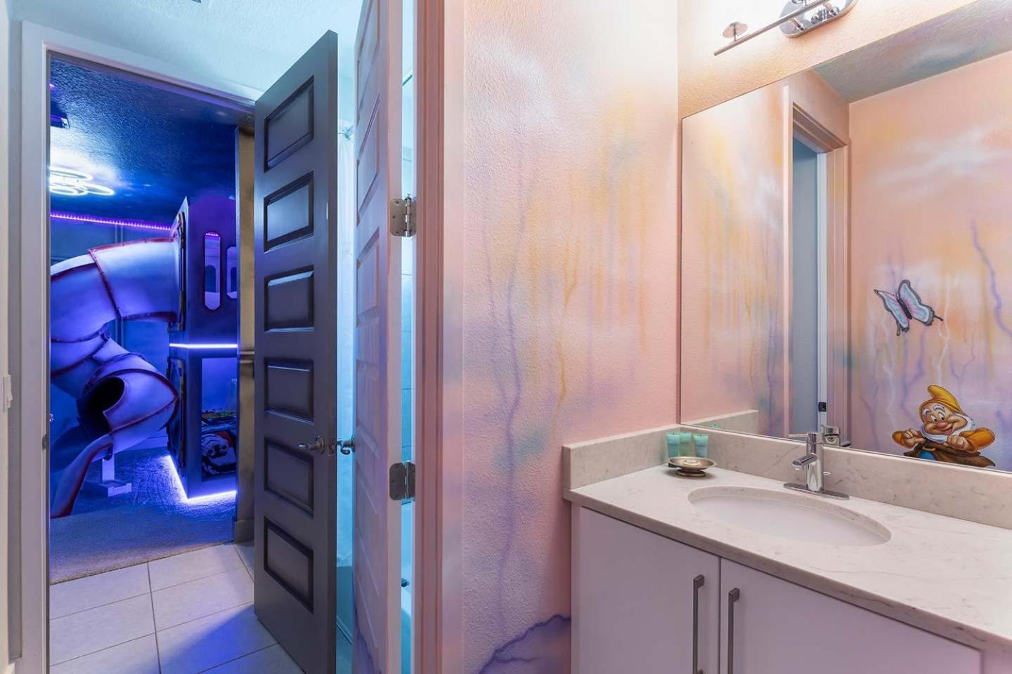 Warm 8 Bdrm With Private Pool At Encore Holiday home Orlando