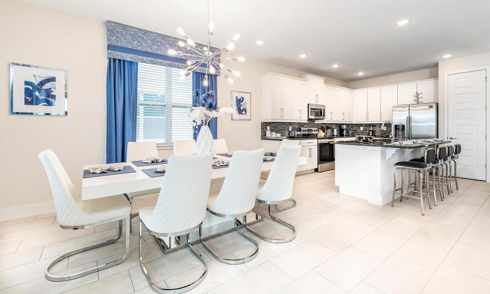 Lavish 8 Bdrm With Themed Bedrooms At Encore Orlando