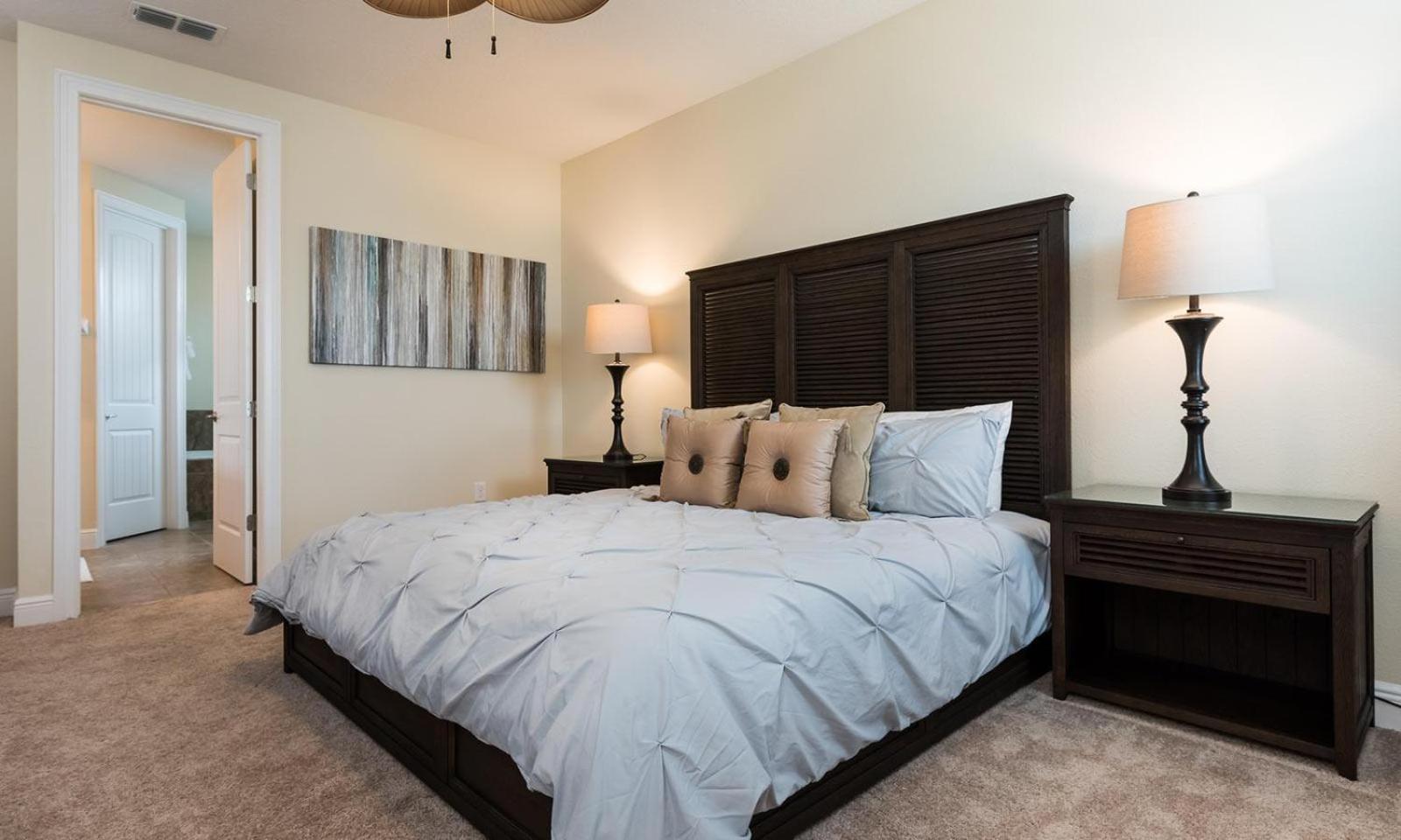 Charming 6 Bdrm With Open Living At Encore * Orlando