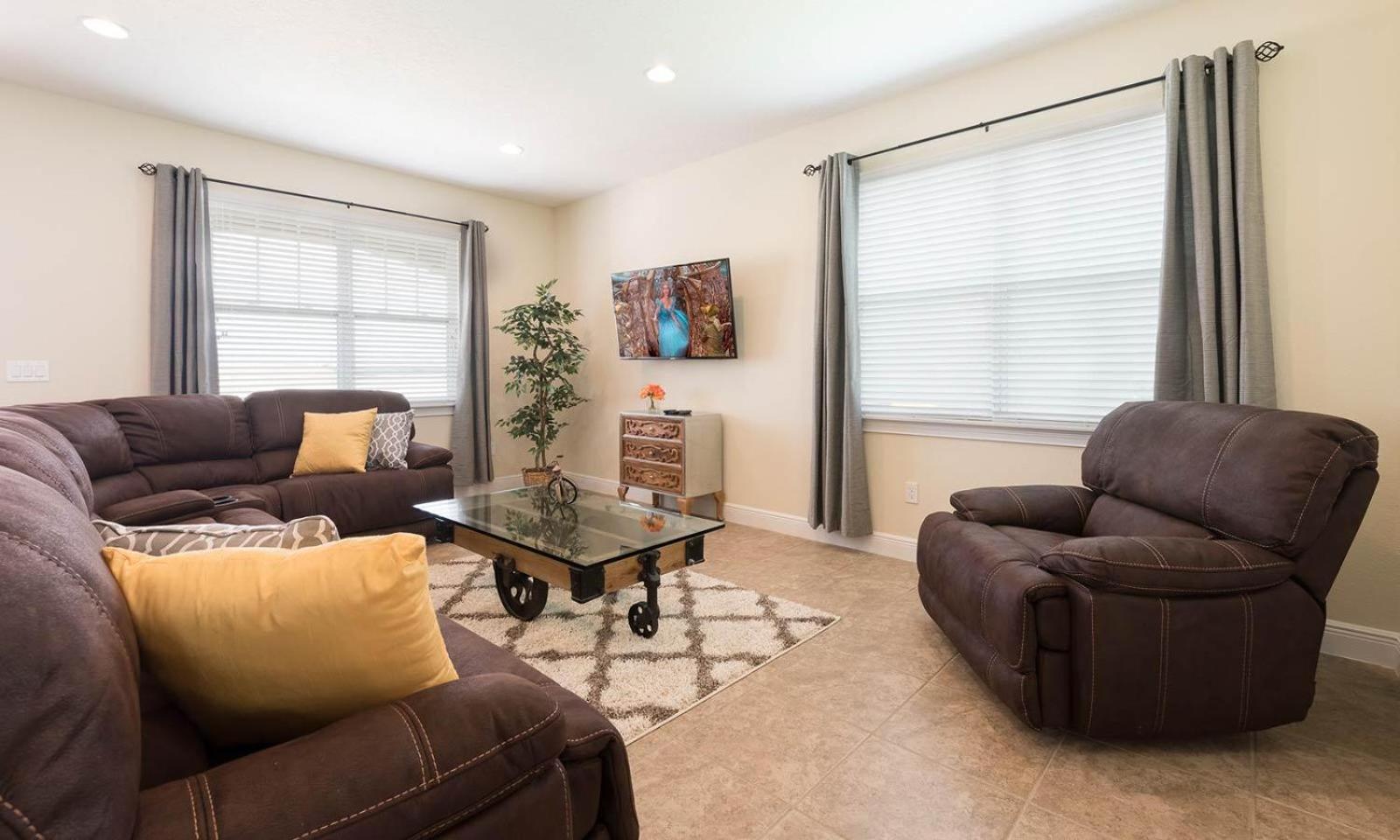Charming 6 Bdrm With Open Living At Encore Holiday home *