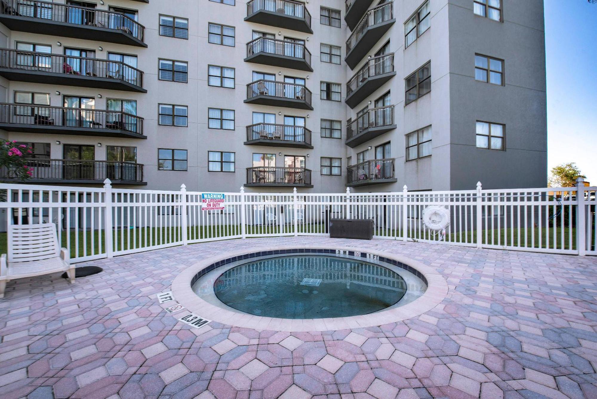 Apartment Luxury 2 The Enclave Near Parks *