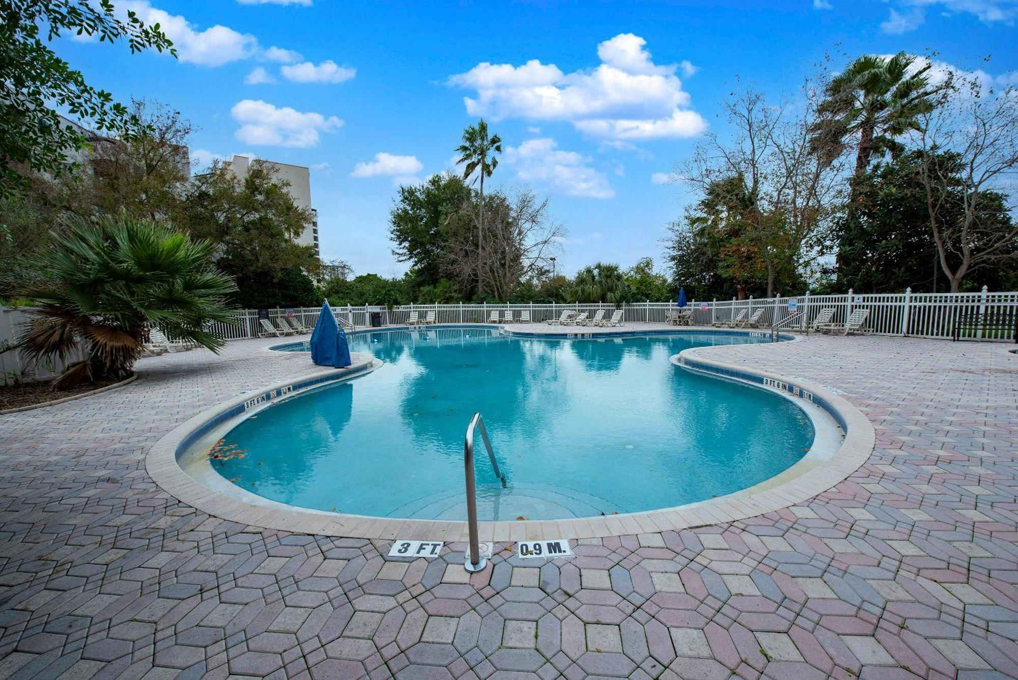 Luxury 2 The Enclave Near Parks Orlando