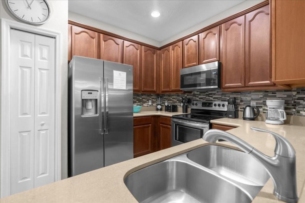 3 Bedrooms - 2 Bathrooms - Oakwater 7528 Pw * Orlando
