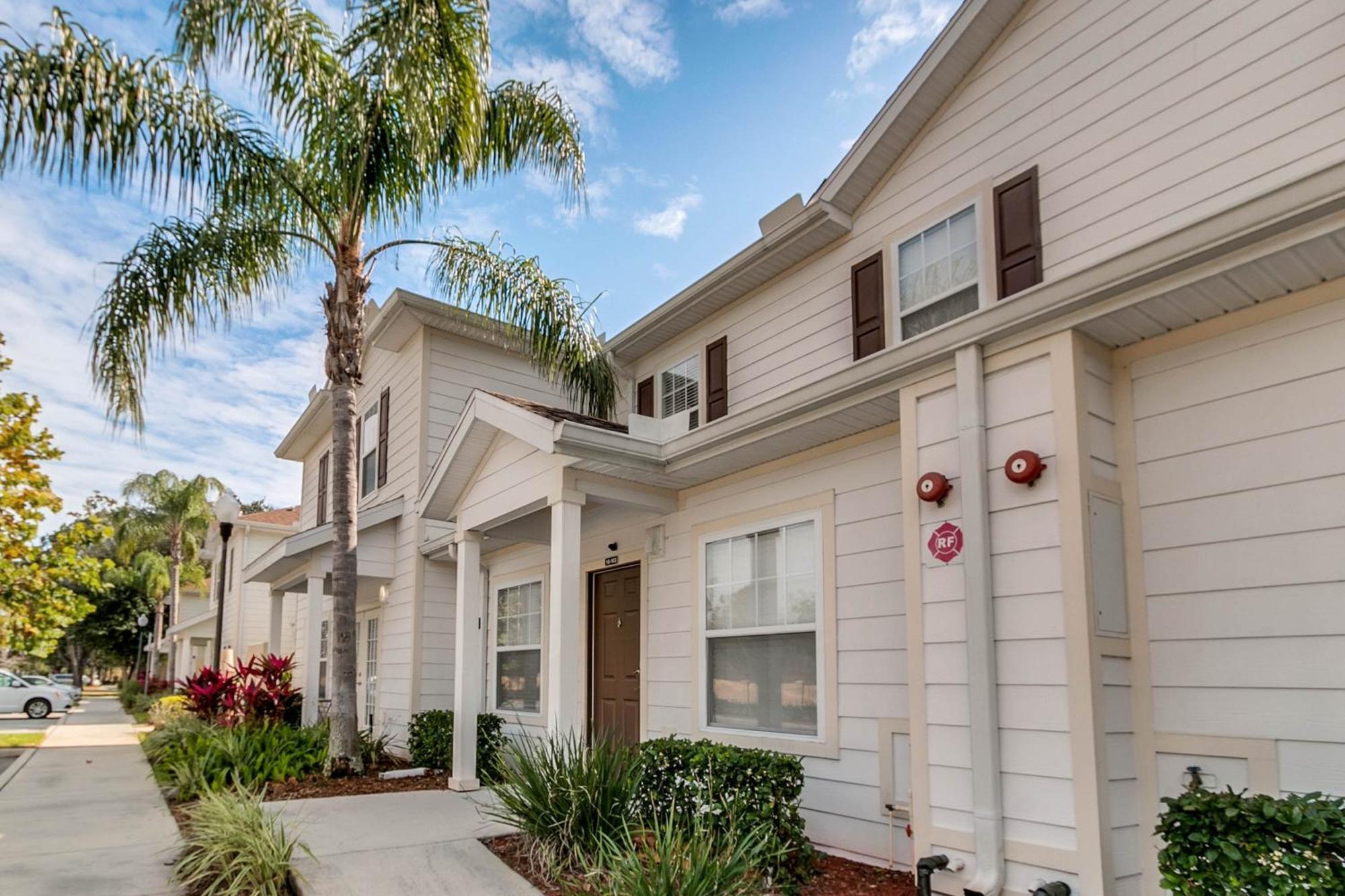 3 Bedrooms - 2 Bathrooms - Lucaya Village 18-102 Holiday home Orlando