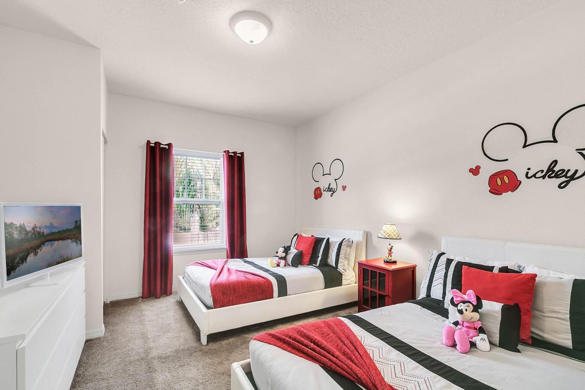 3 Bedrooms - 2 Bathrooms - Lucaya Village 18-102 Holiday home *