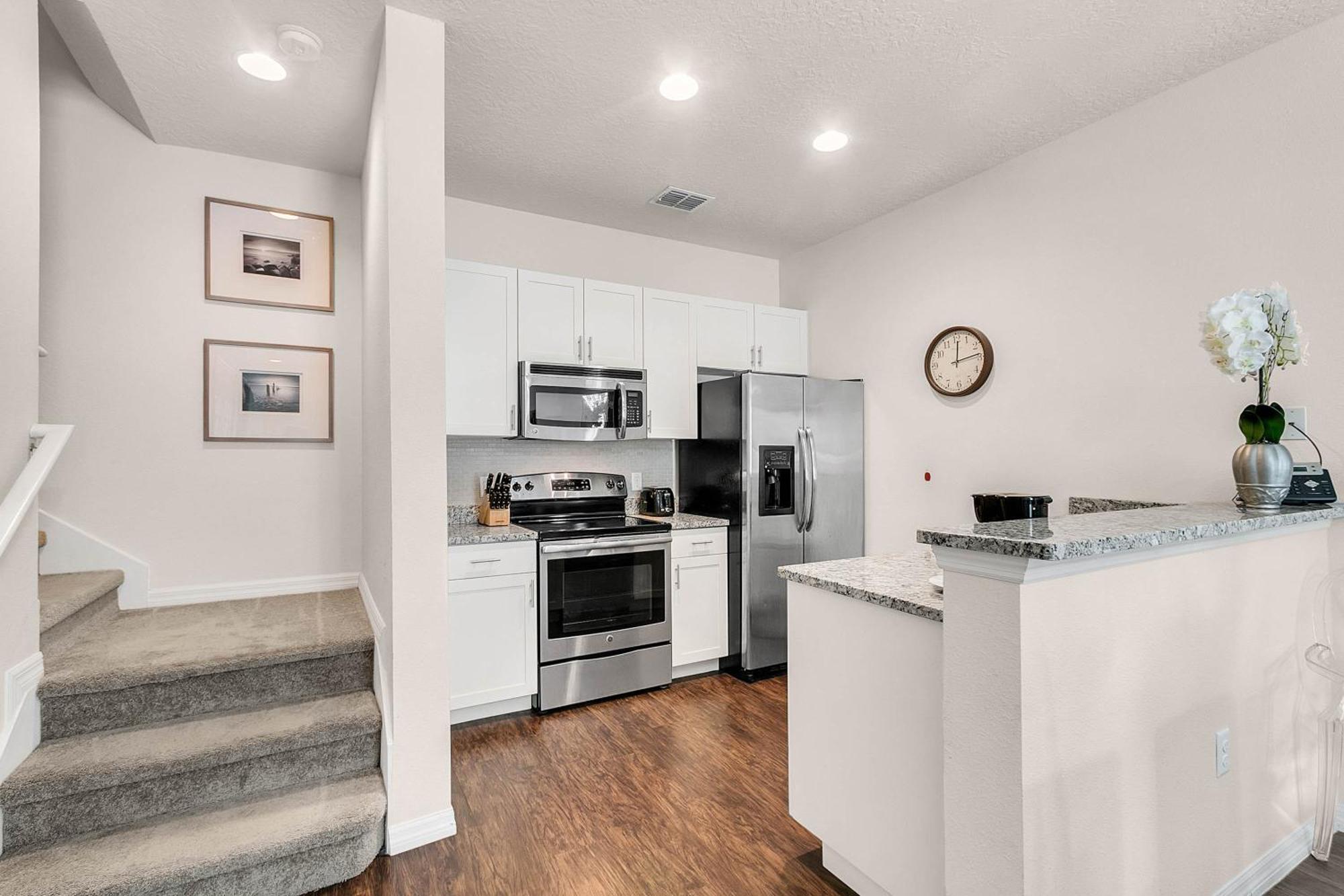 3 Bedrooms - 2 Bathrooms - Lucaya Village 18-102