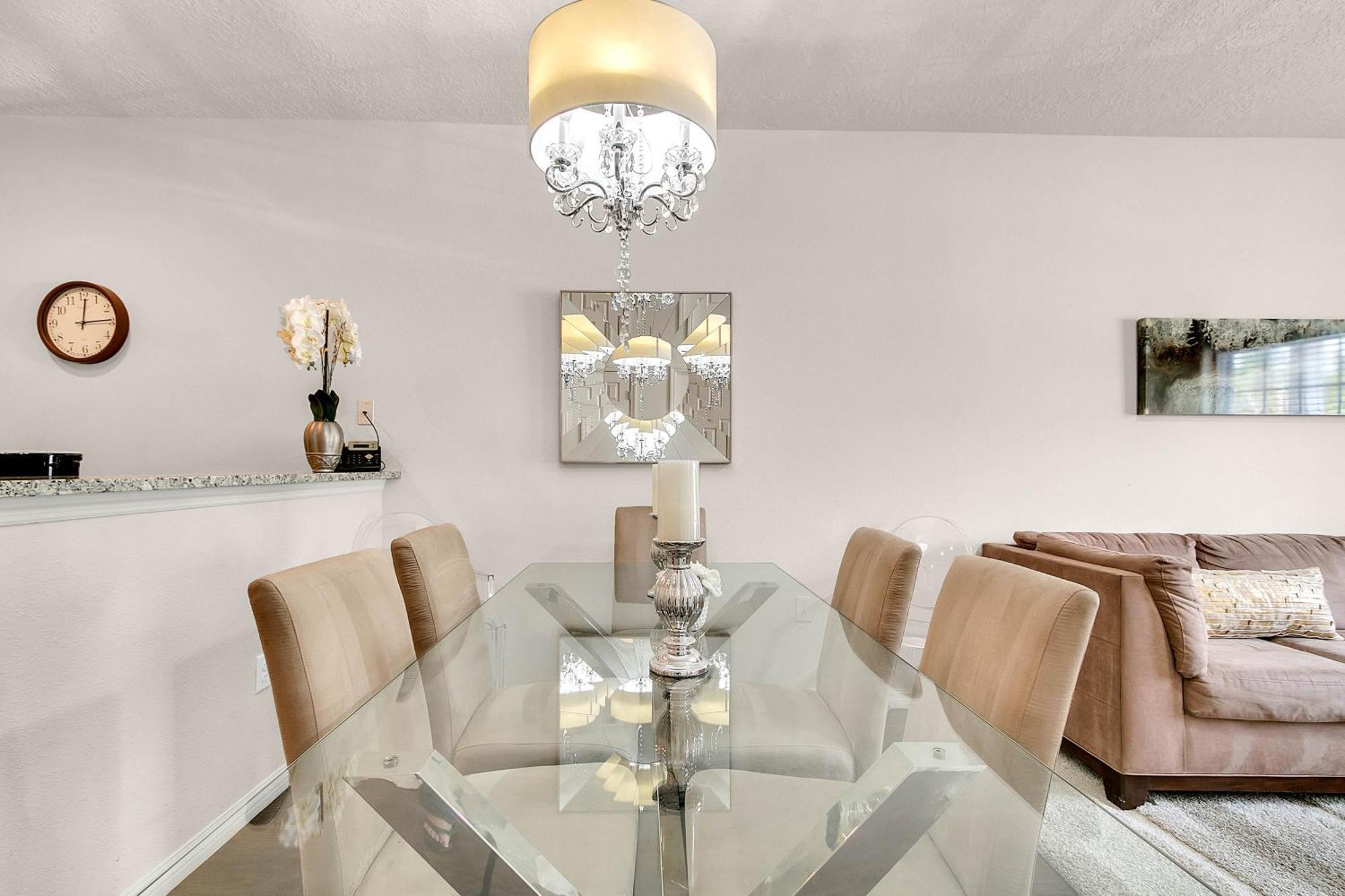 3 Bedrooms - 2 Bathrooms - Lucaya Village 18-102 Orlando