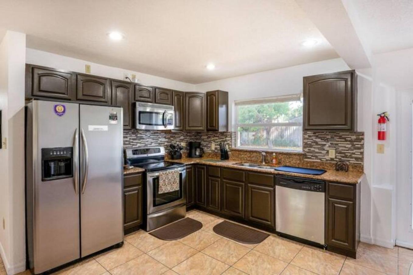 Holiday home 2br Getaway Wi-fi Ready Pets Welcome Orlando