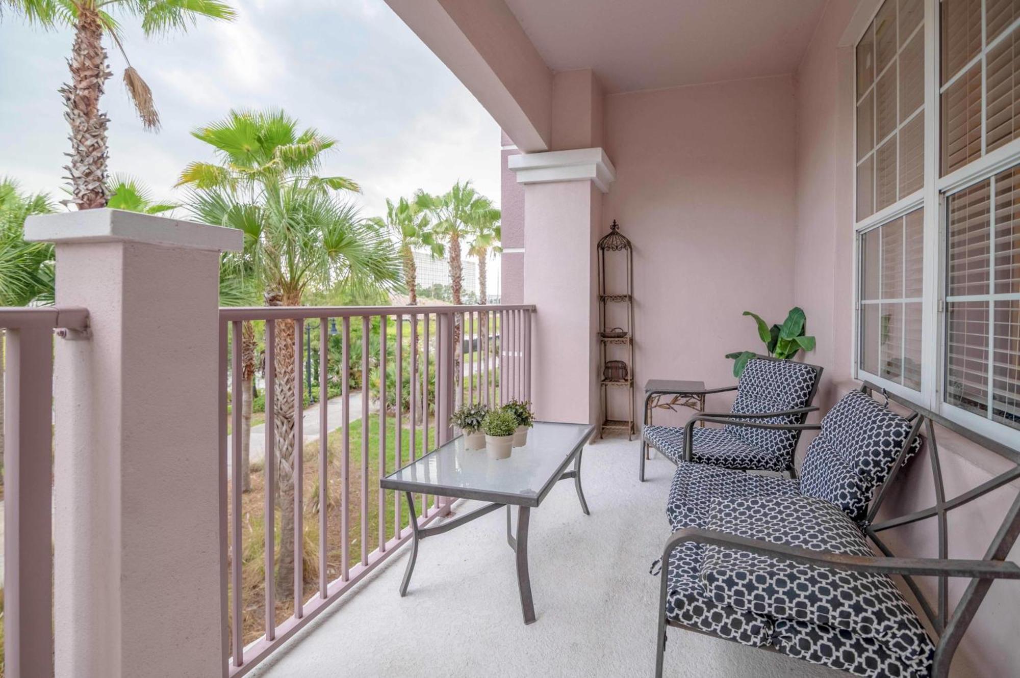 Fabulous Vista Cay Lakeview Island Breeze Near Theme Parks And Walk To The Convention Center *