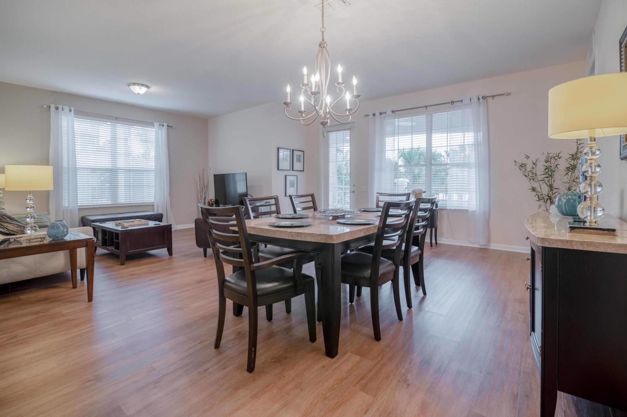 Holiday home Fabulous Vista Cay Lakeview Island Breeze Near Theme Parks And Walk To The Convention Center *