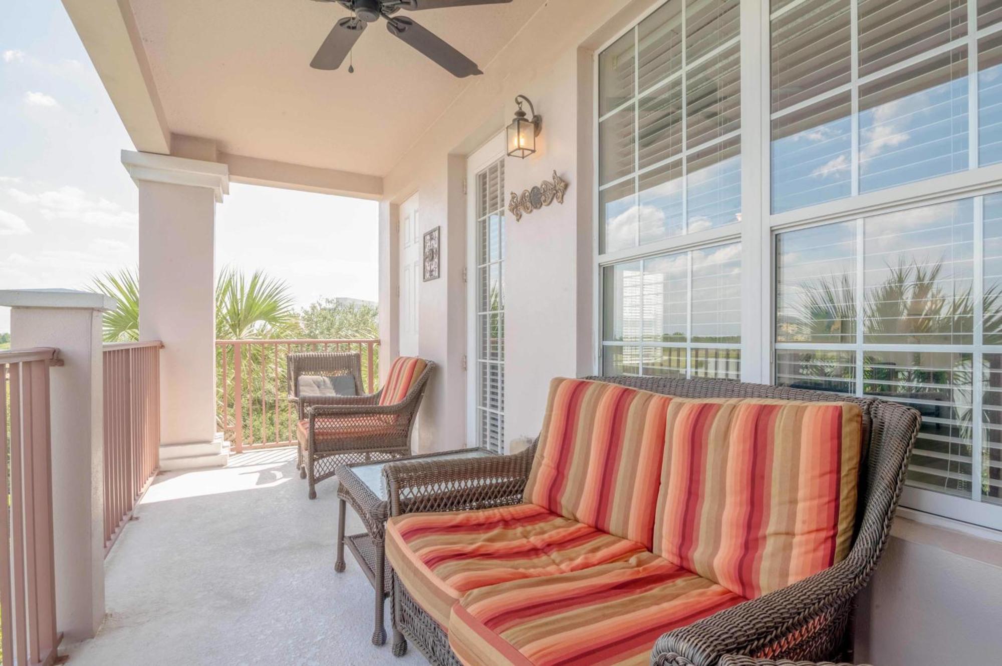 Vista Cay Lakeview Panorama: Scenic Near Theme Parks & Convention Center * Orlando