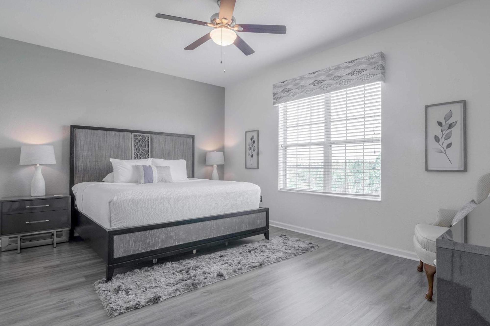 Vista Cay Lakeview Panorama: Scenic Near Theme Parks & Convention Center Holiday home *