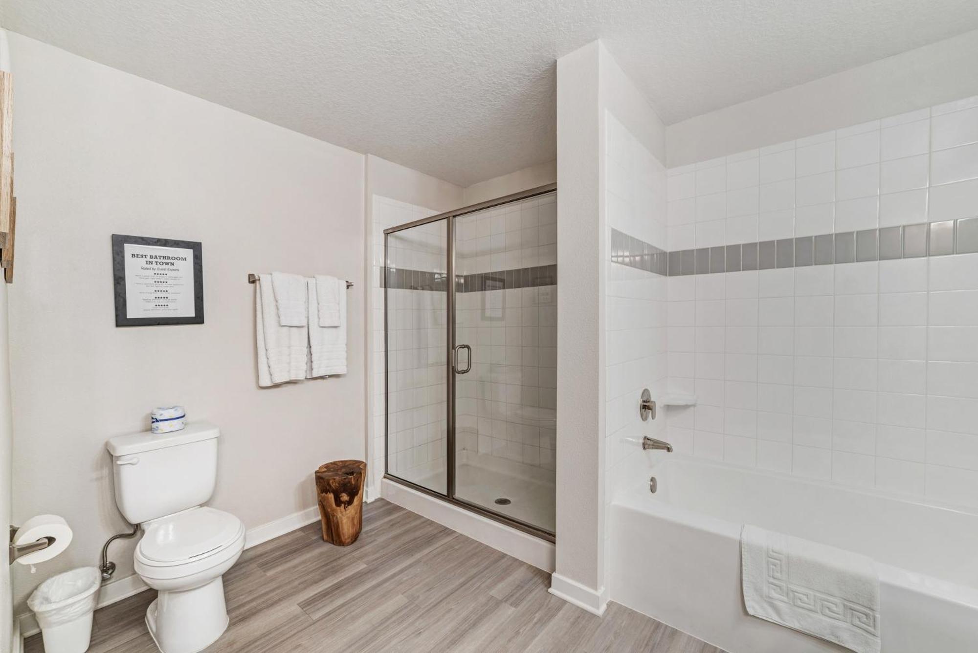 Luxury 3br Walking Distance To Epic Universe, Convention Center And Icon Park Apartment
