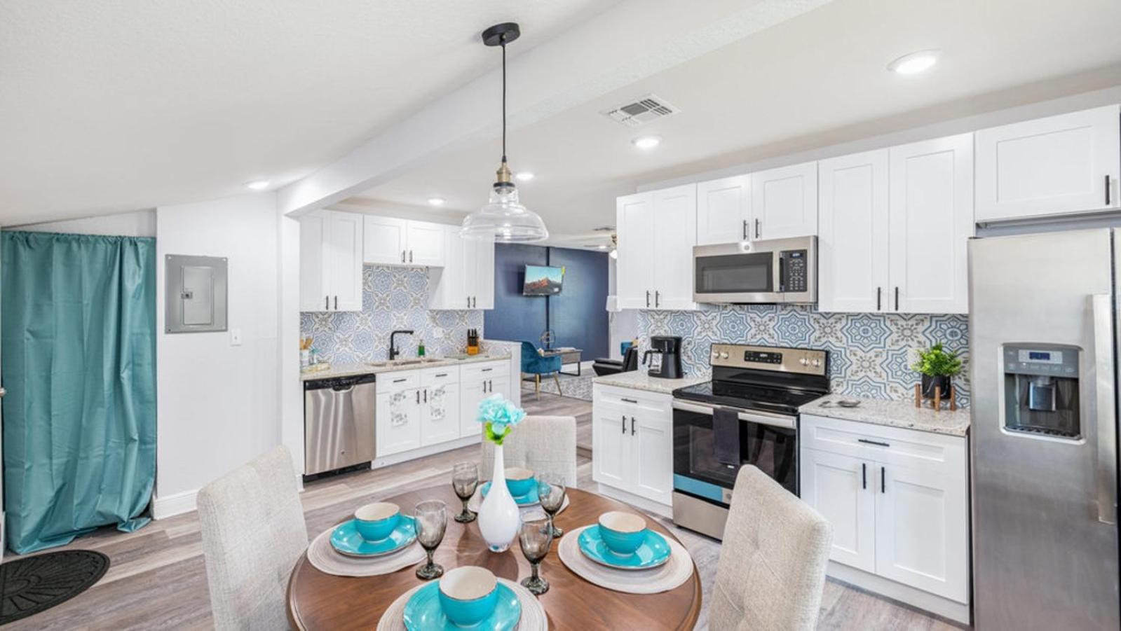 Holiday home 3Br Cozy Stay Pet Friendly Fast Wi-Fi Orlando