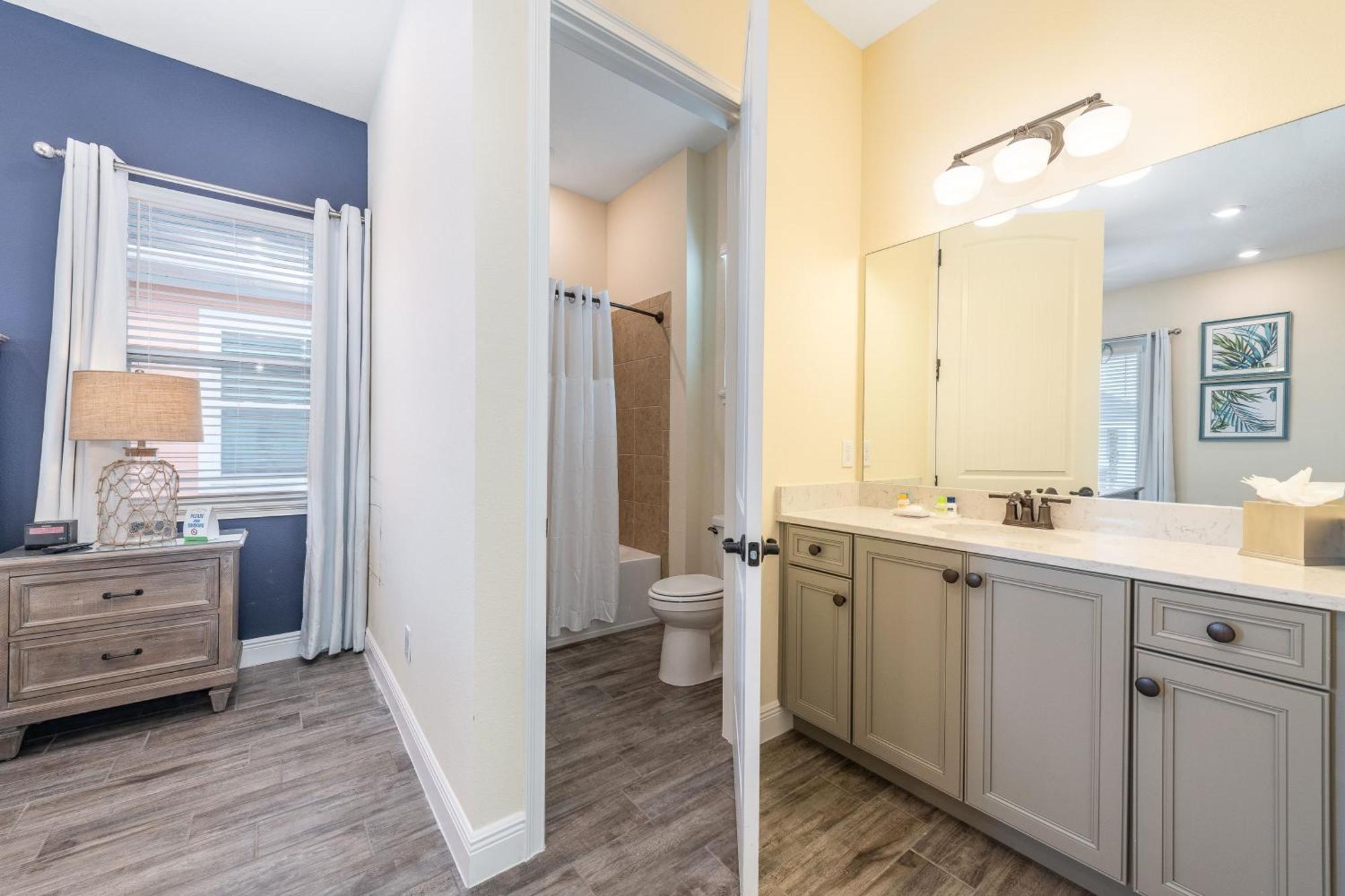 Holiday home Tropical Paradise Cottage Near Disney With Margaritaville Resort Island H2O Access - 8061Kd *