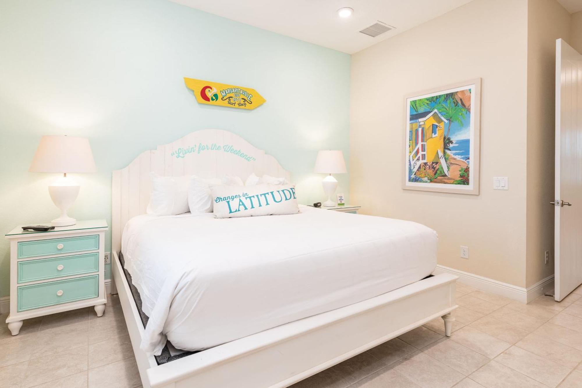 Comfy With Hot Tub Near With Margaritaville Island H2o Access - 8029sb *