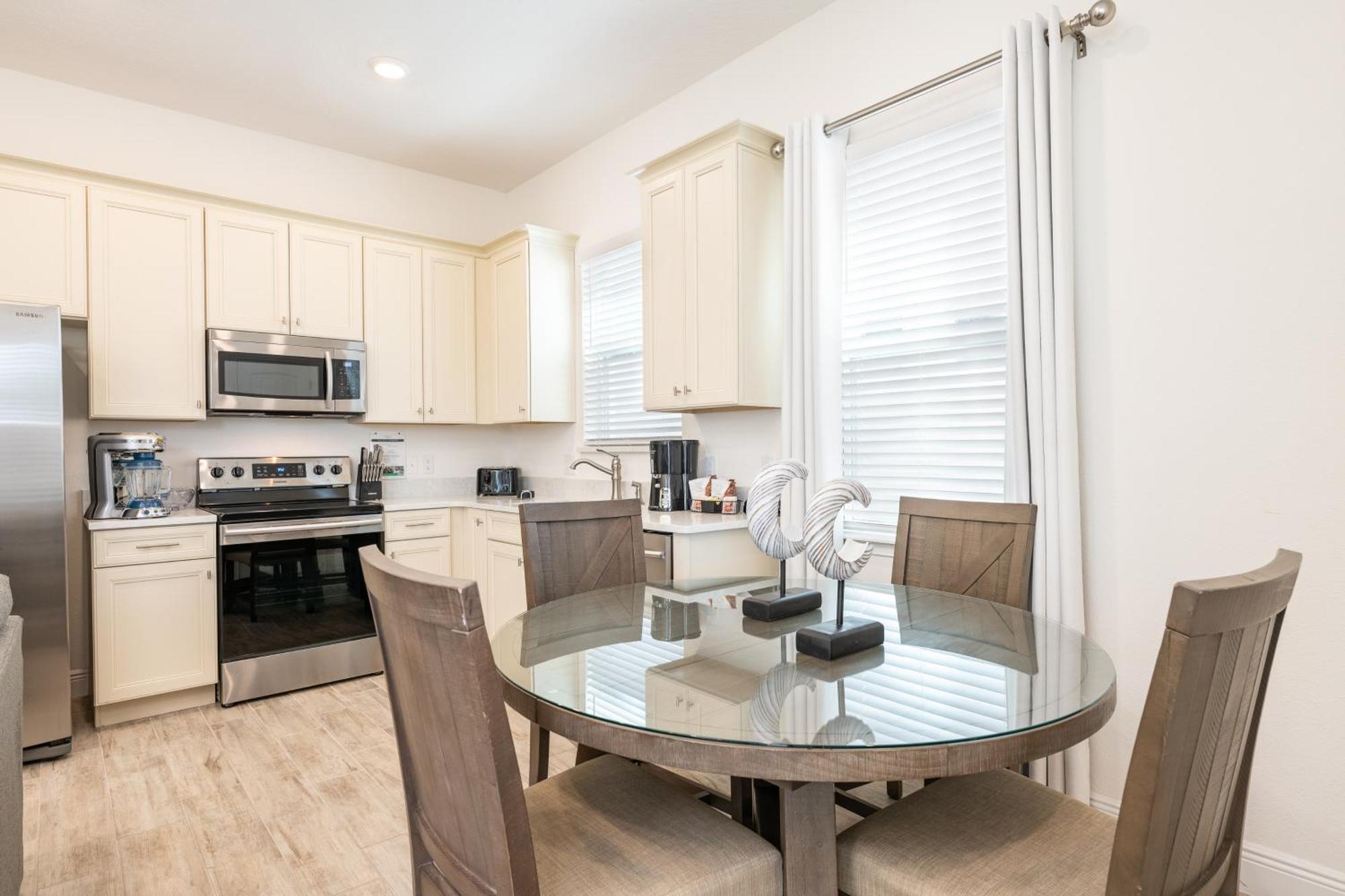 Holiday home Delightful Near With Margaritaville Island H20 Waterpark Access - 2956sr