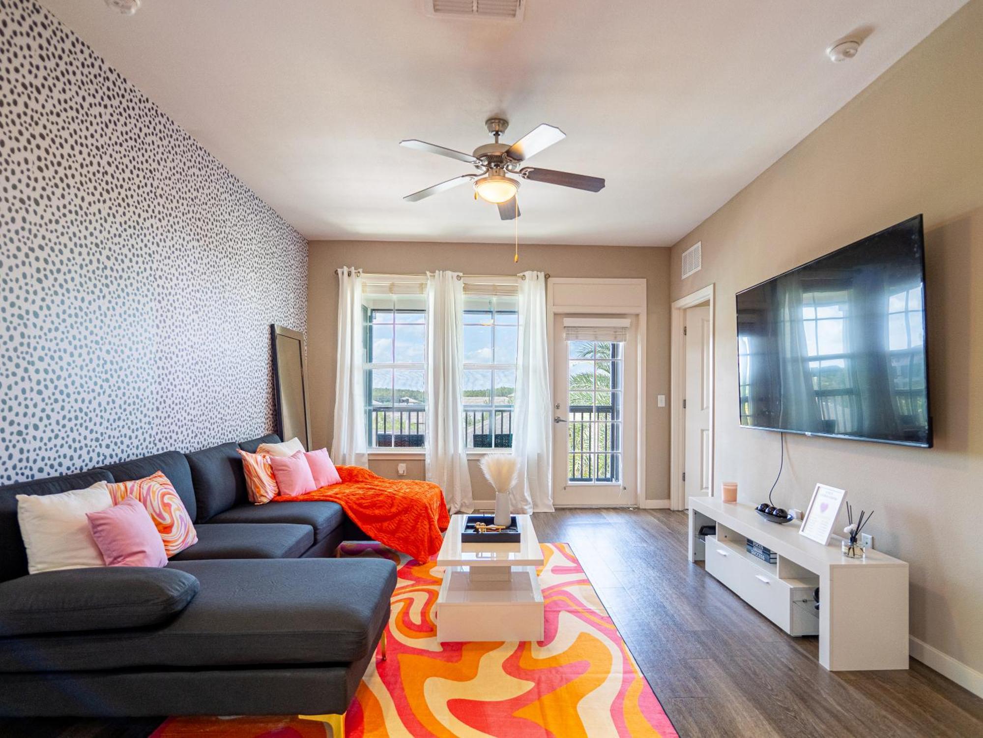 Chic Spacious 2ba 2br With Views Of Pool * Orlando