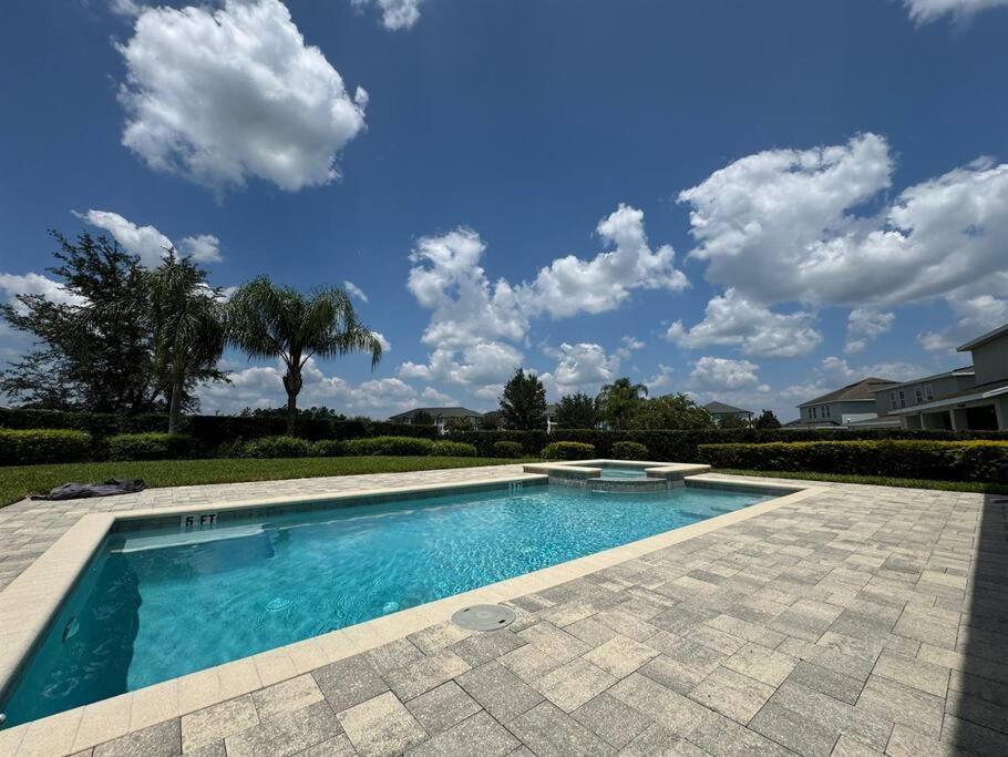 7738 Dream Villa *