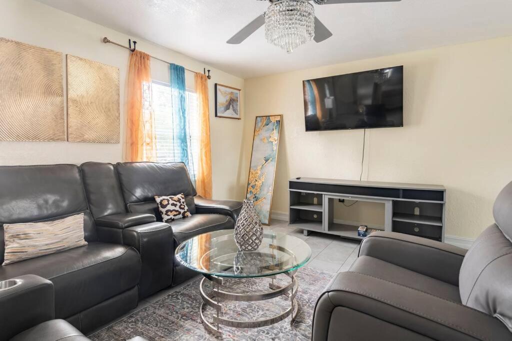 Modern 3bedroom 2 Bathroom Near Universal * Orlando