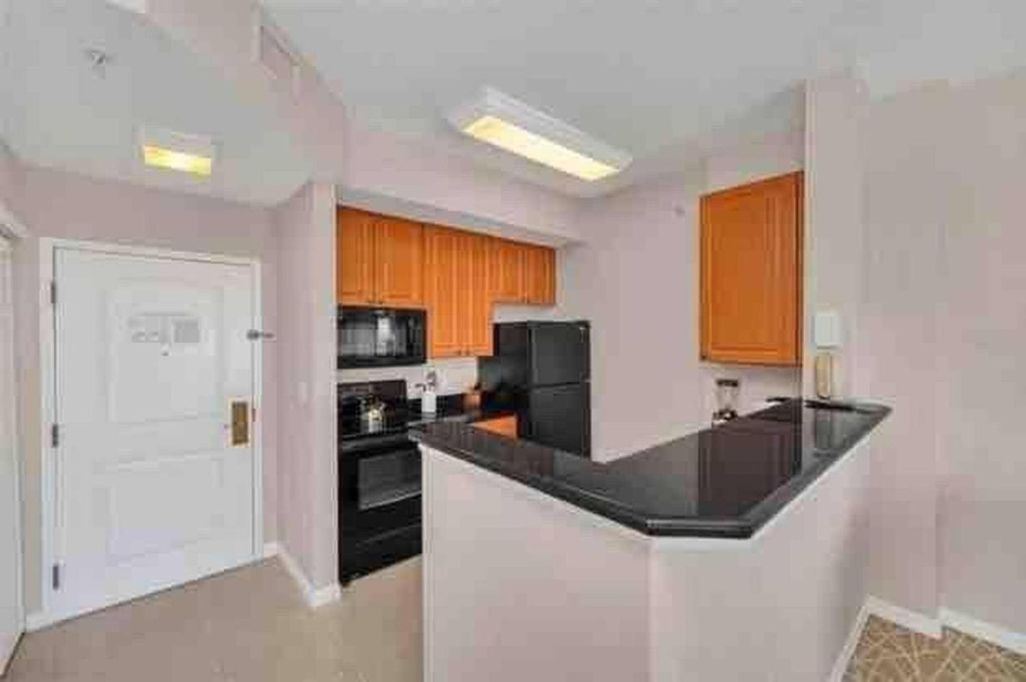 1br Next Universal Fl Apartment *