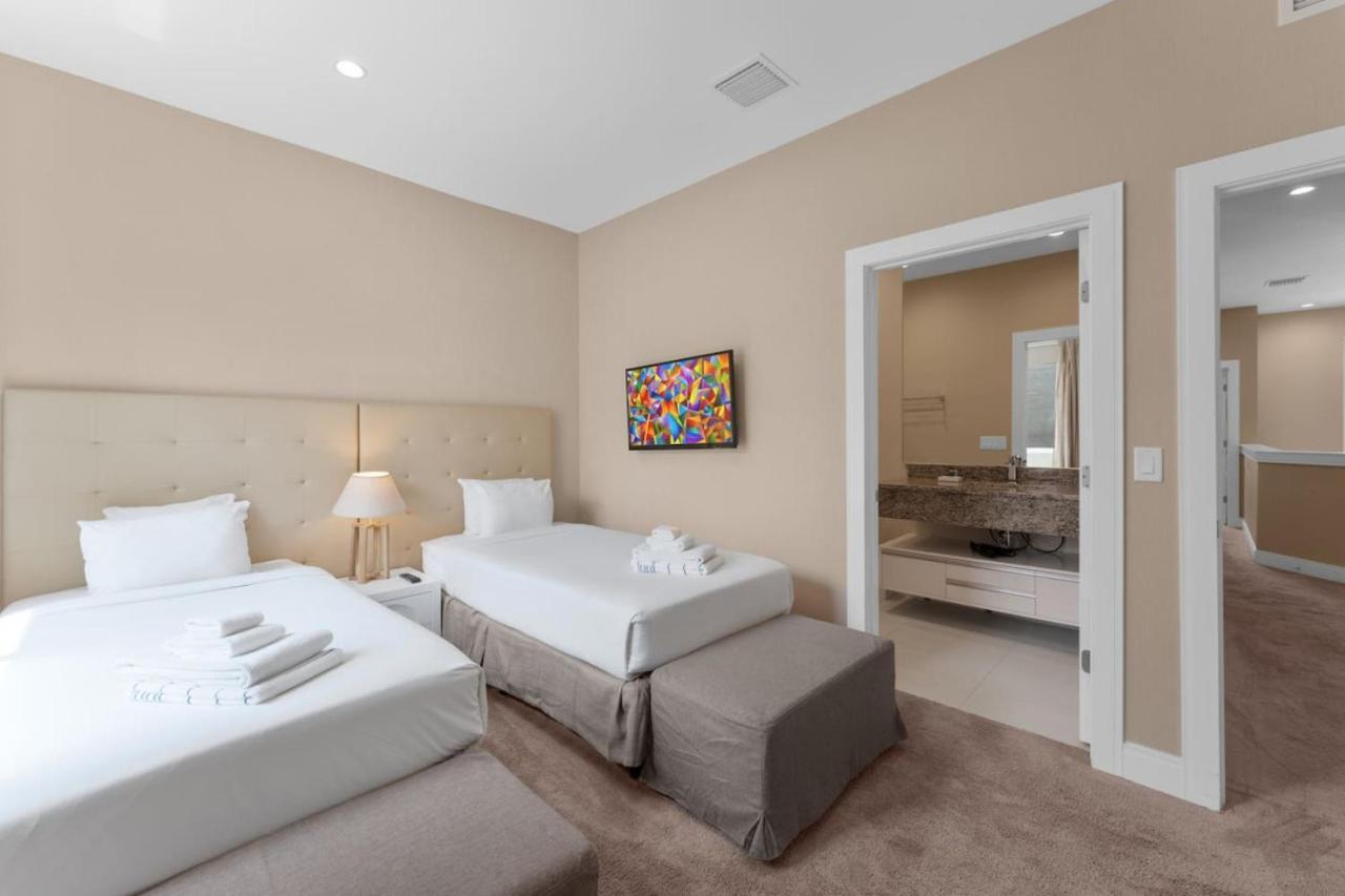 Luxury 4br Townhouse Next To 3173 Holiday home Orlando