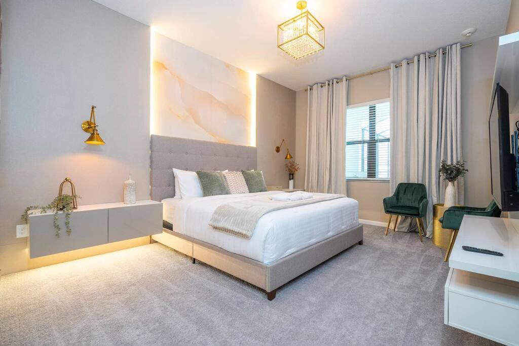 Holiday home Brand New Elegance Vacation At Paradiso 6151