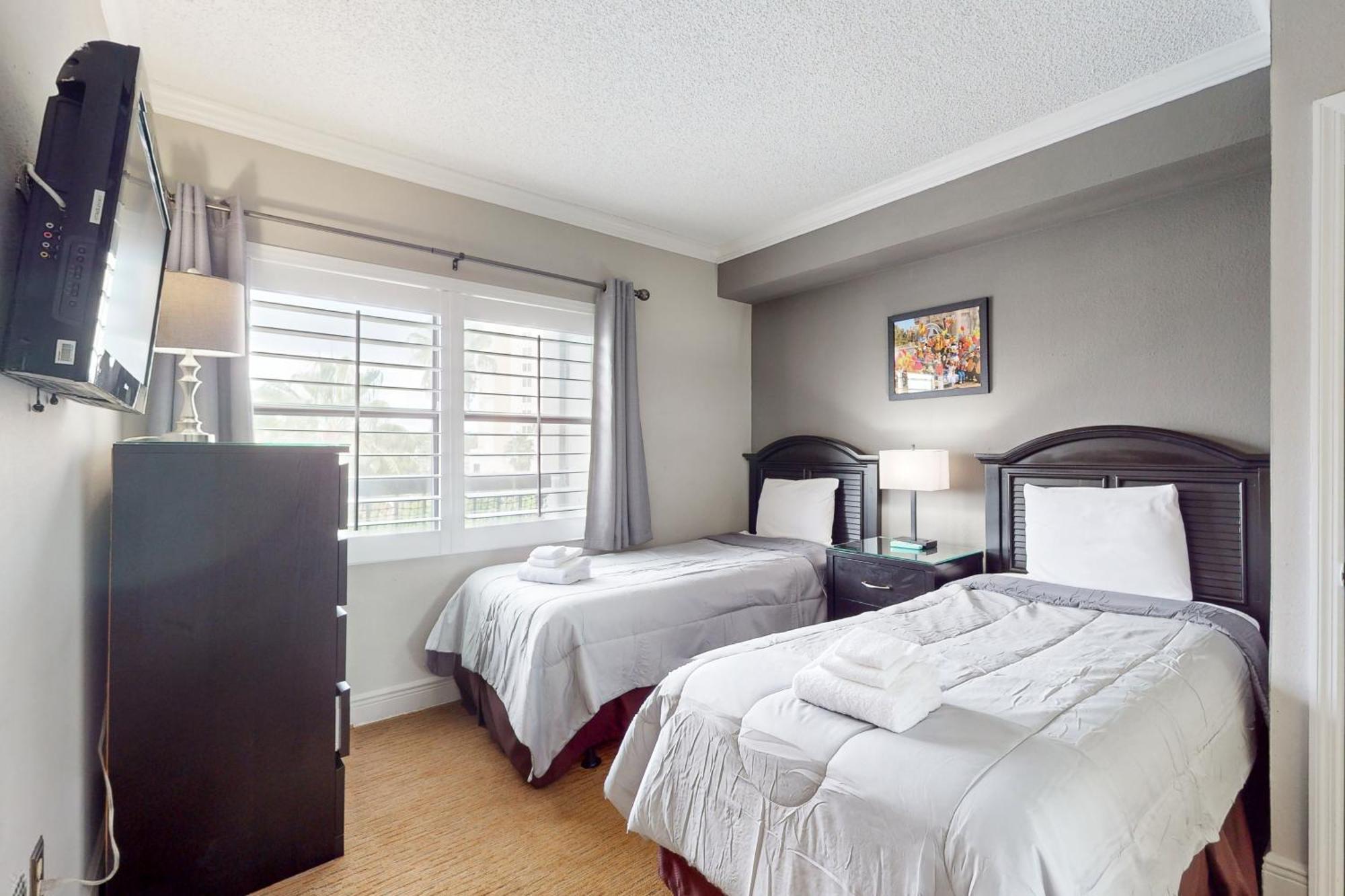 The Enclave-unit 1505 Apartment