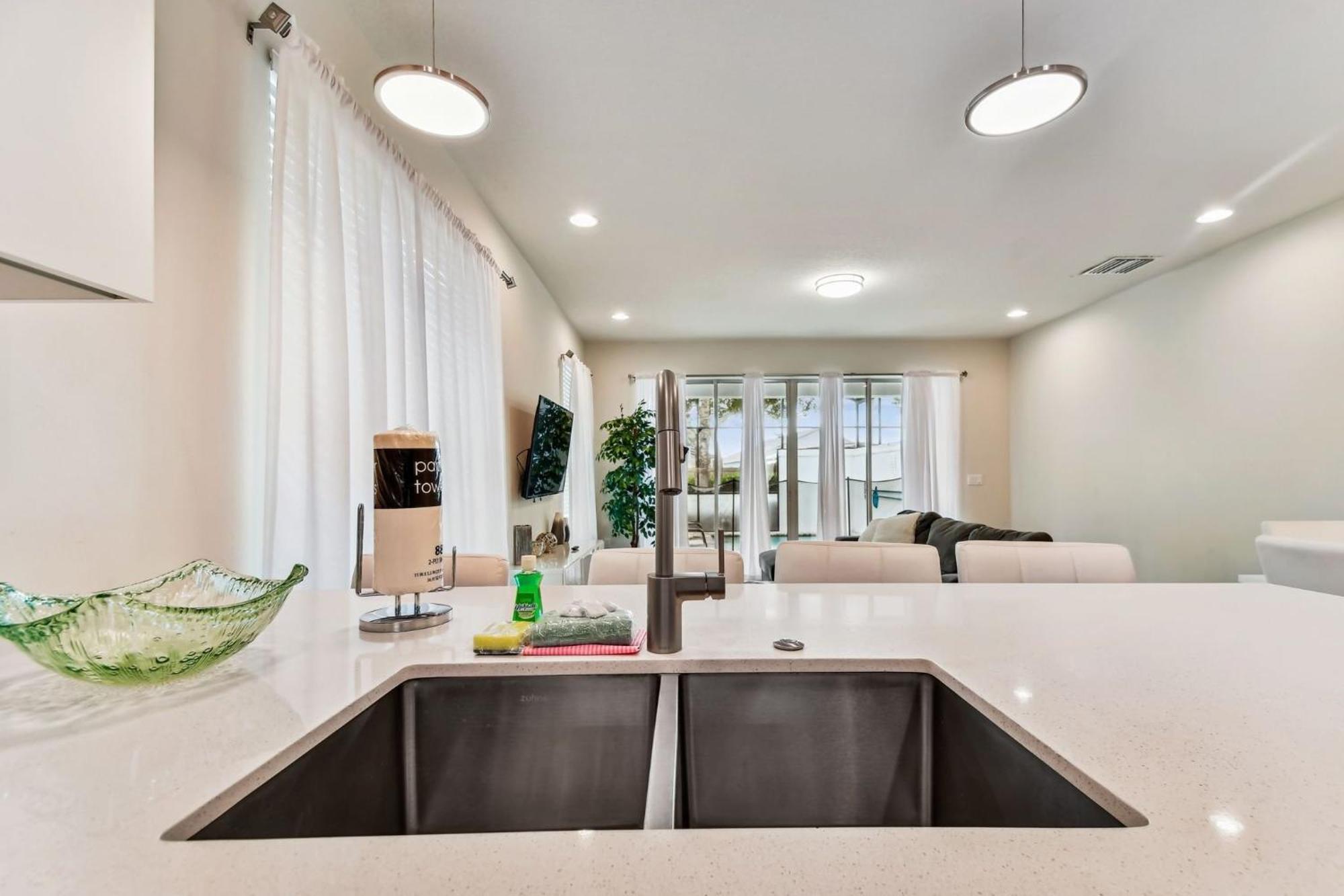 Hf-17528 - 4br/3ba Modern | Private Pool
