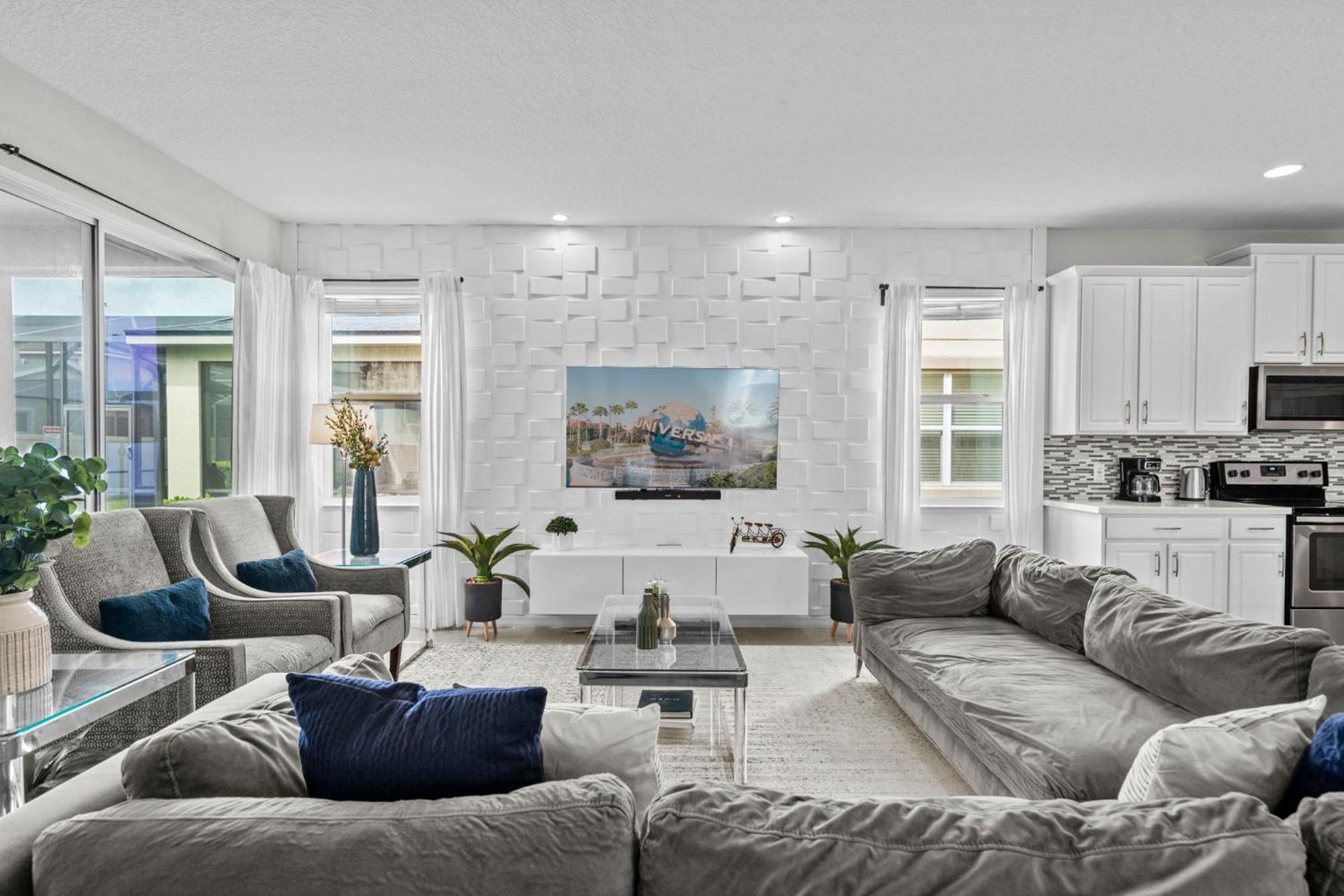 7 Bedrooms - 6,5 Bathrooms - Solara 1604 Hg *