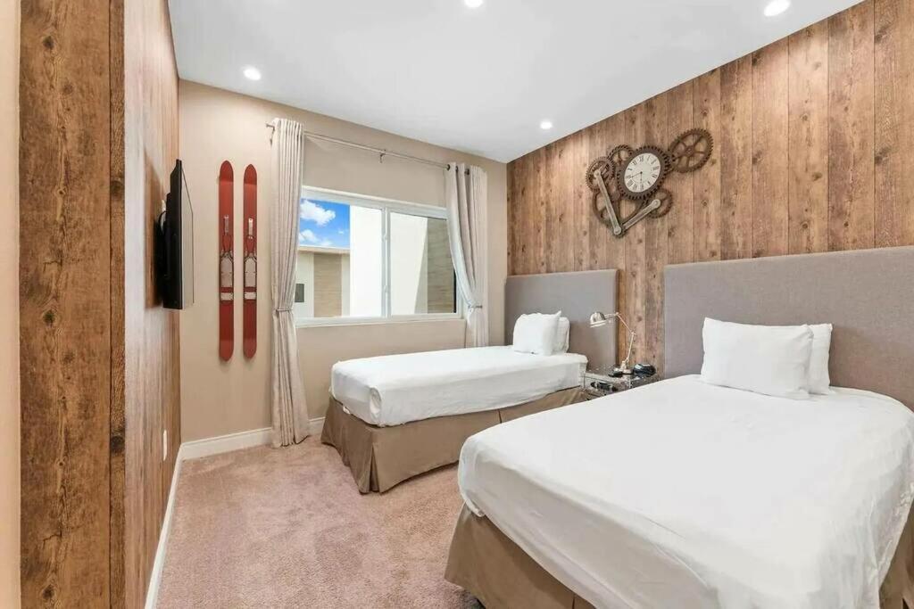 Beautiful Home W 3 En Suites & Breathtaking View Orlando