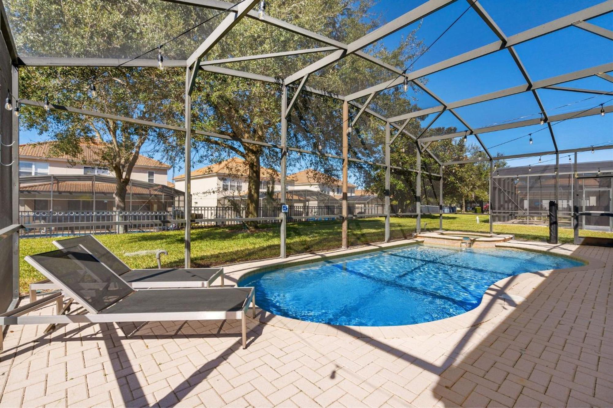 Villa Luxurious 6br/4ba W/ Game And Private Pool Windsor Hills