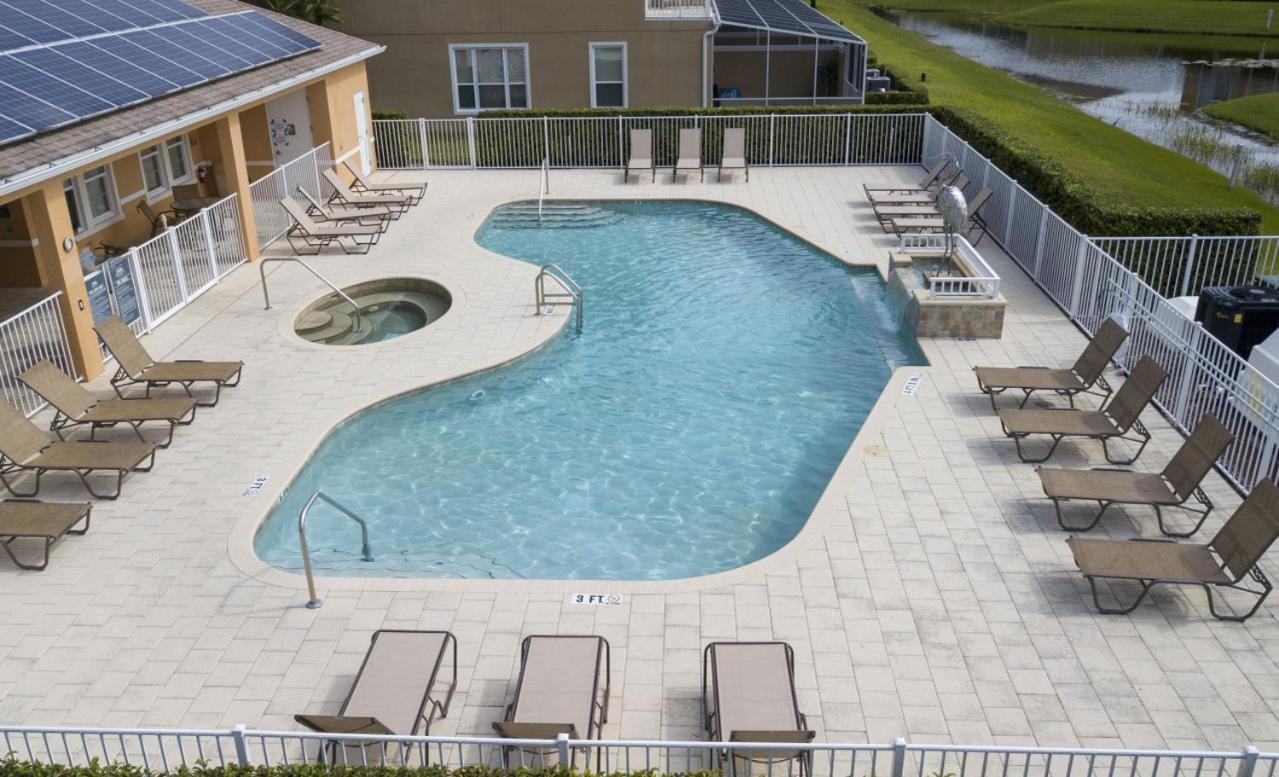 Family Fun Near - Pool, Bbq & Themed Holiday home Orlando